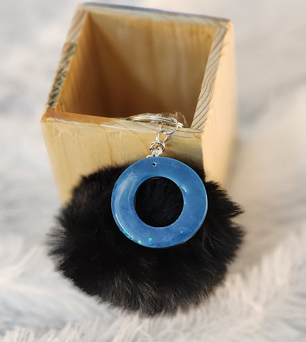 'O' Pom Pom Keychain