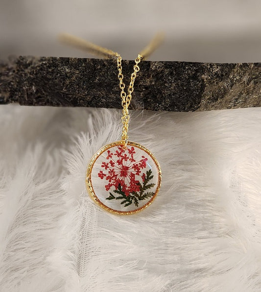 Garden of roses pendant